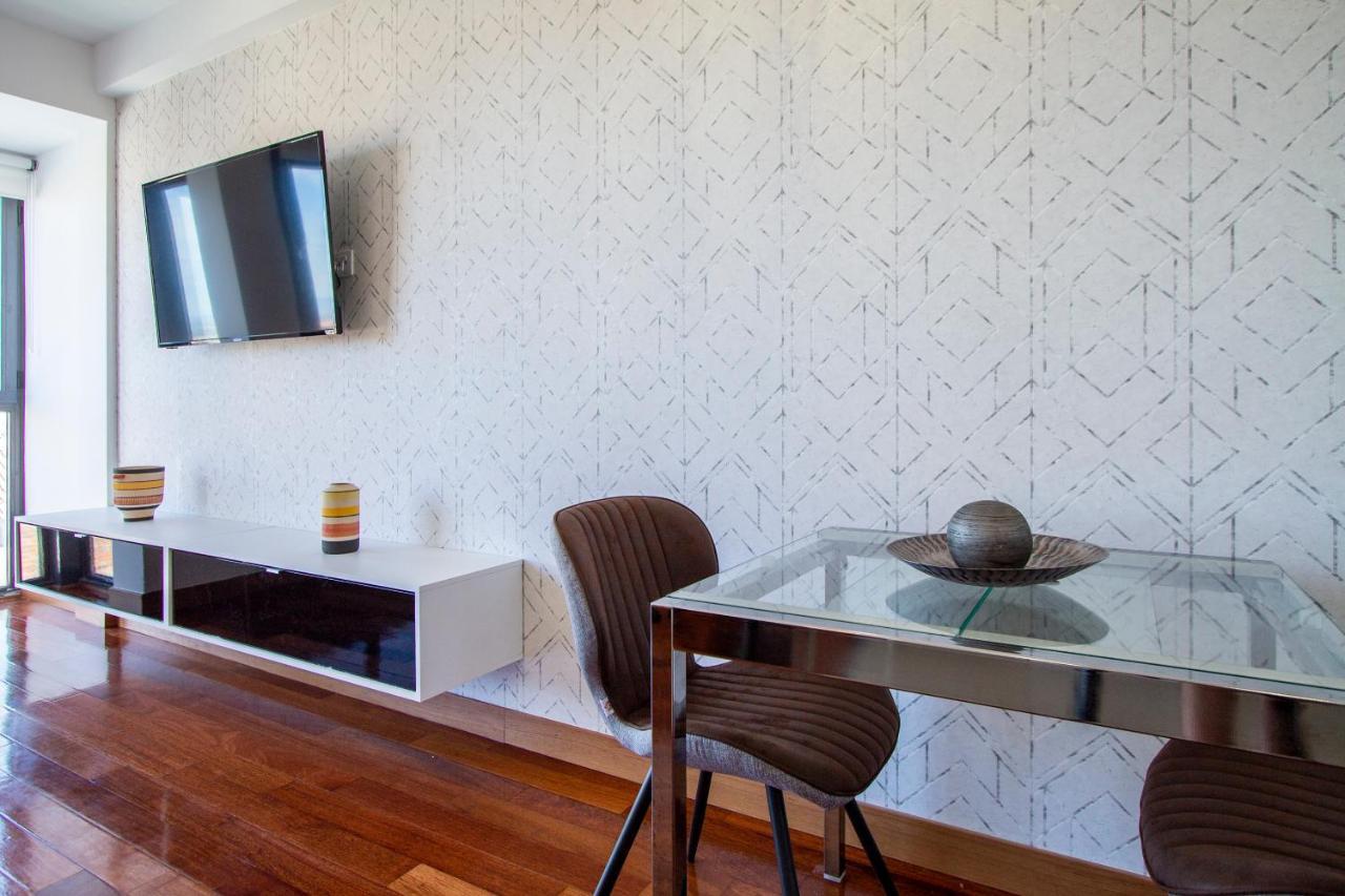 Apartamentos Castilla Luz Business มาดริด ภายนอก รูปภาพ