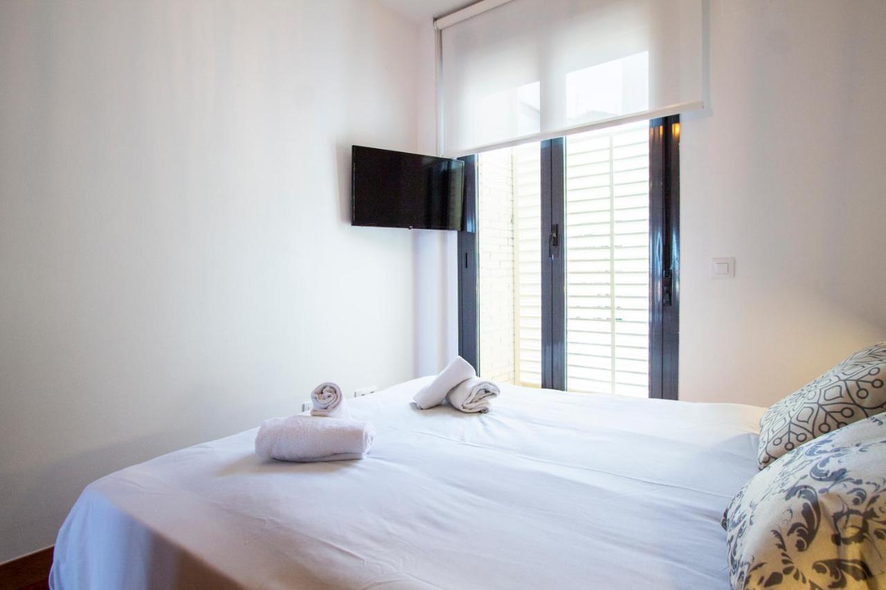 Apartamentos Castilla Luz Business มาดริด ภายนอก รูปภาพ