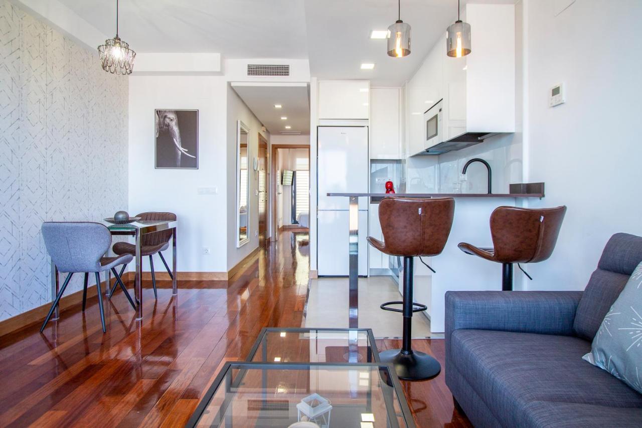 Apartamentos Castilla Luz Business มาดริด ภายนอก รูปภาพ