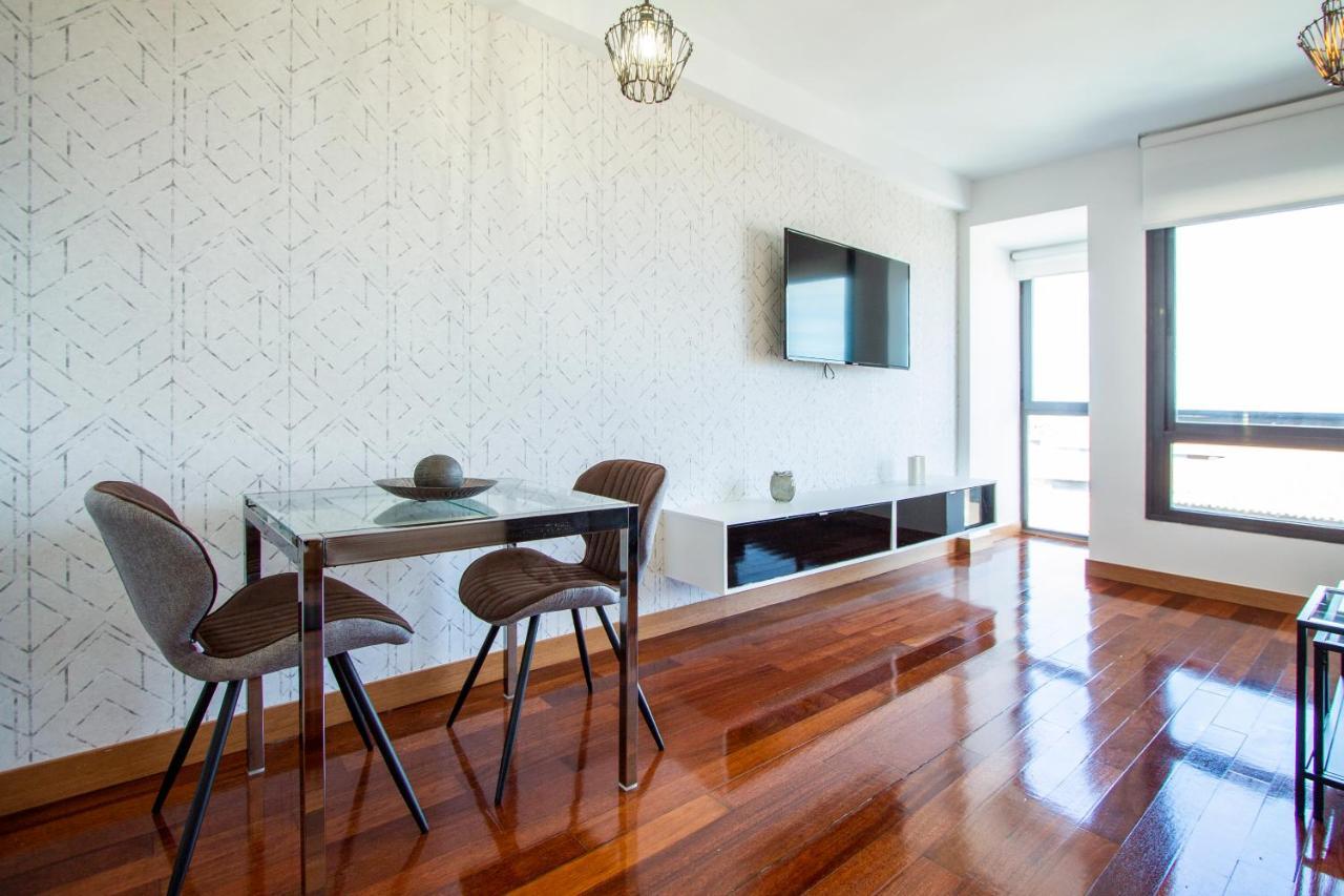 Apartamentos Castilla Luz Business มาดริด ภายนอก รูปภาพ