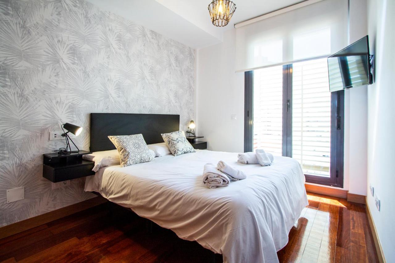 Apartamentos Castilla Luz Business มาดริด ภายนอก รูปภาพ