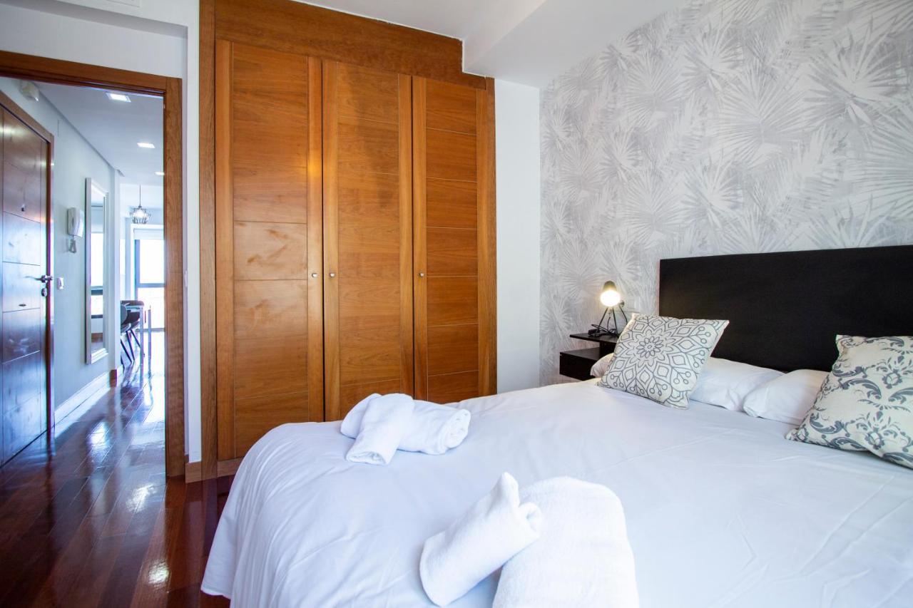 Apartamentos Castilla Luz Business มาดริด ภายนอก รูปภาพ