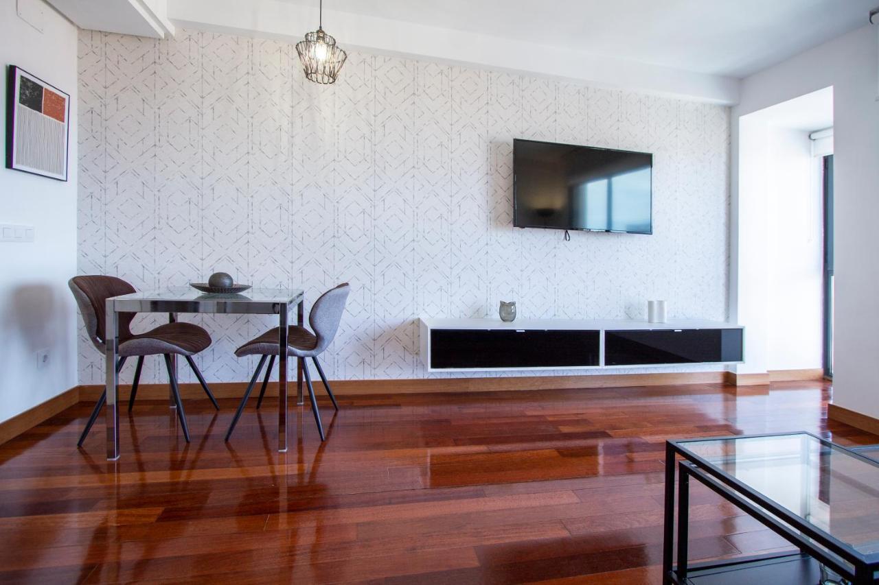 Apartamentos Castilla Luz Business มาดริด ภายนอก รูปภาพ