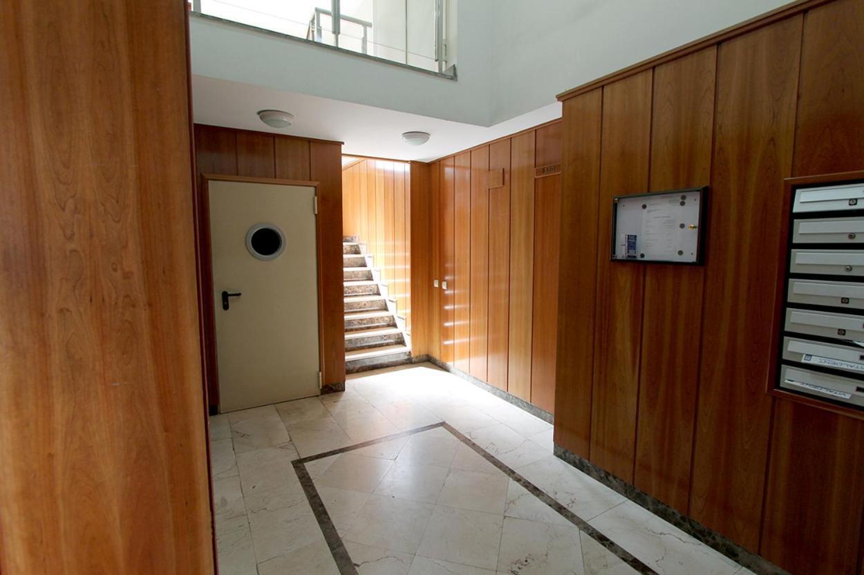 Apartamentos Castilla Luz Business มาดริด ภายนอก รูปภาพ